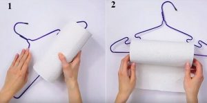 Luông cuộn giấy vệ sinh vào móc treo