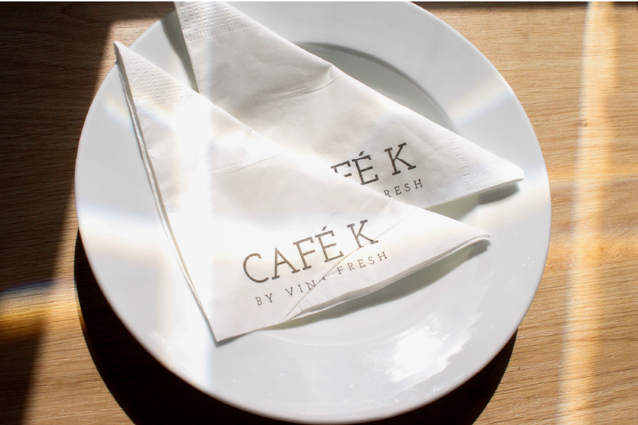 Khăn giấy in logo thương hiệu Cafe K