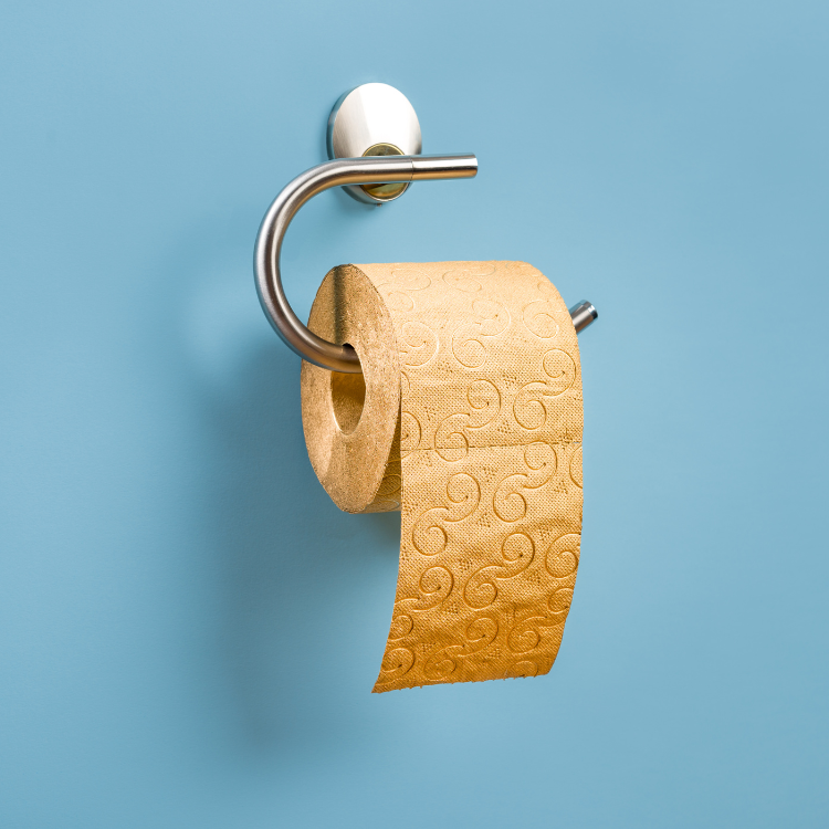 giấy vệ sinh có màu có hại không