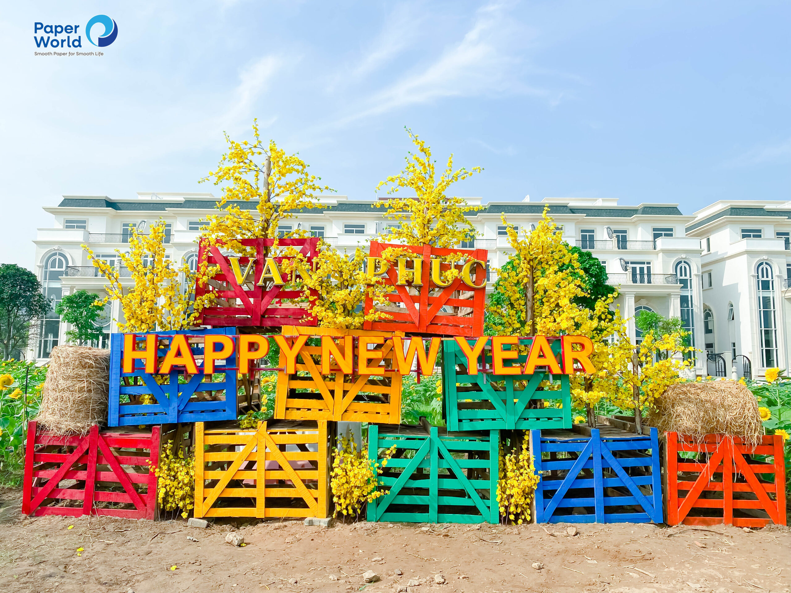 Góc chụp ảnh Happy New Year chào đón năm mới